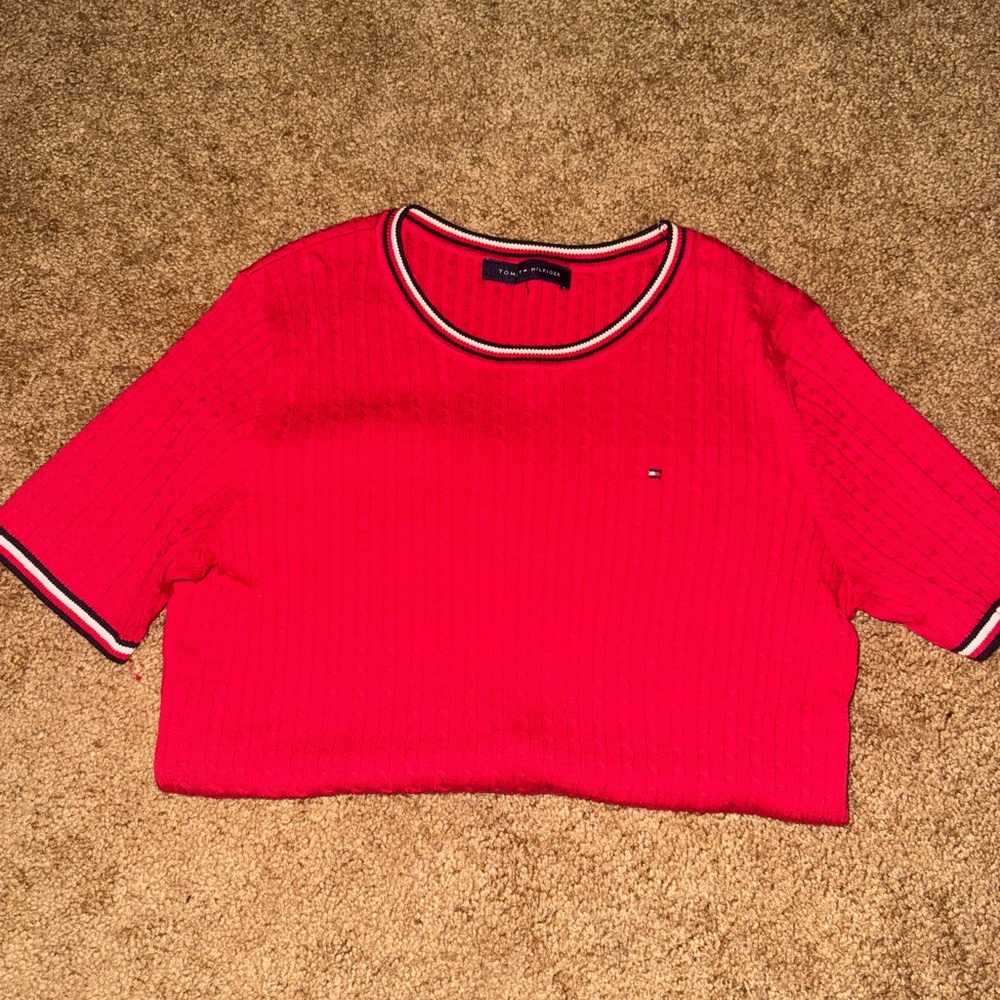Tommy Hilfiger Women's Bright Red Short Sleeve Tee